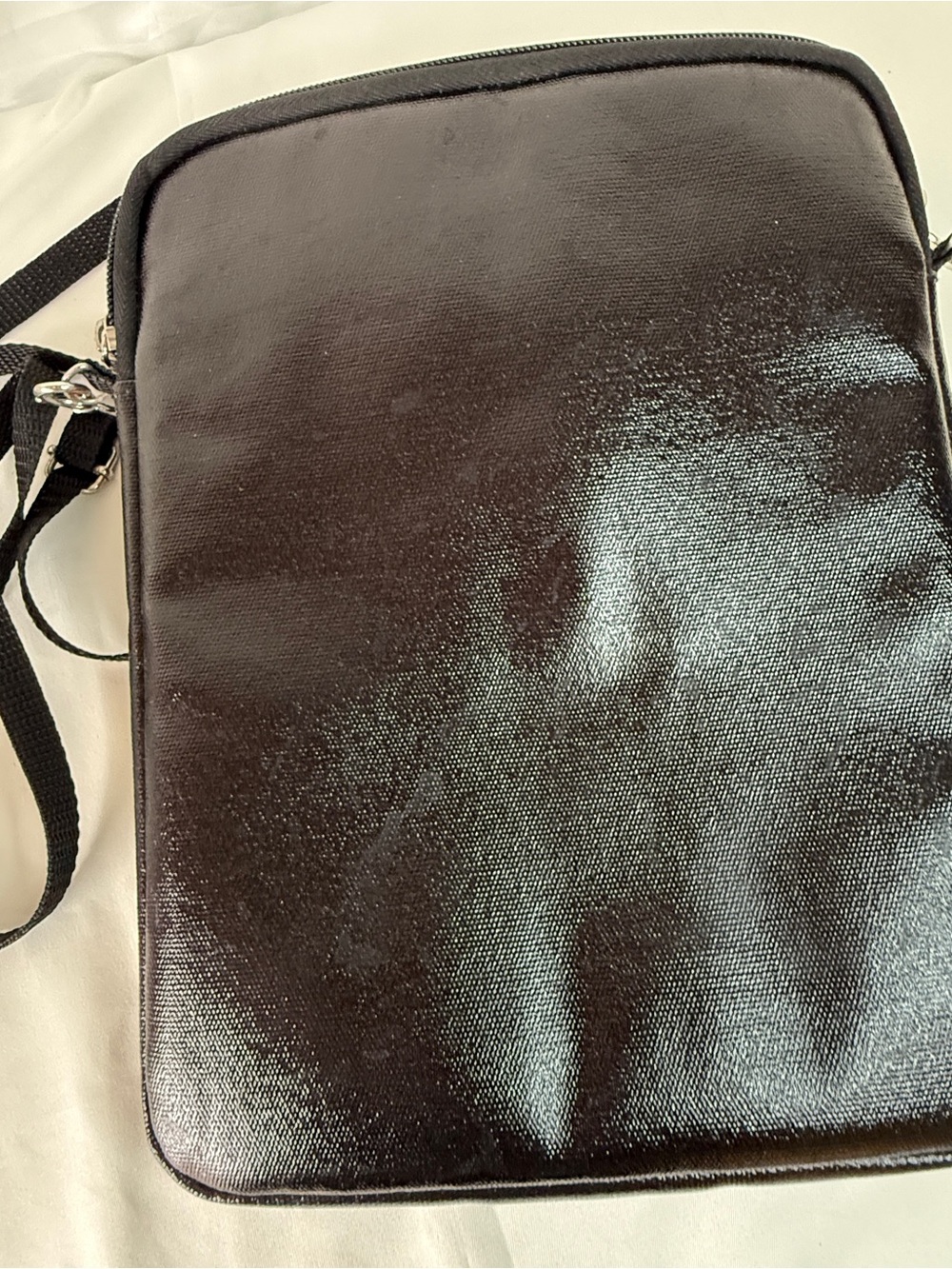 Disney Inspired Crossbody - Picture 7 of 11